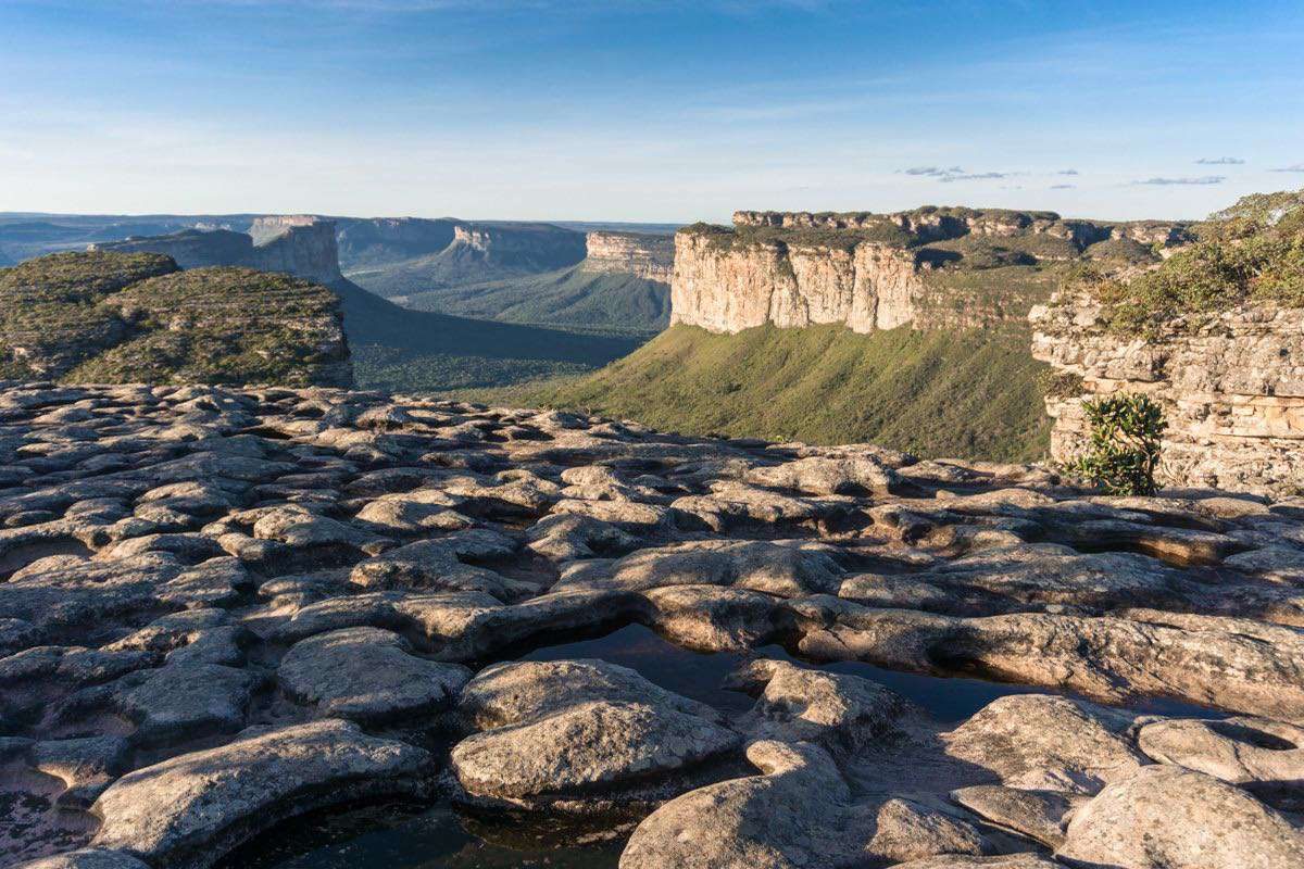 Platô rochoso da Chapada ao entardecer